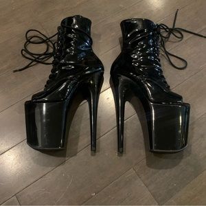 Peep toe 8 inches patent leather ankle boots